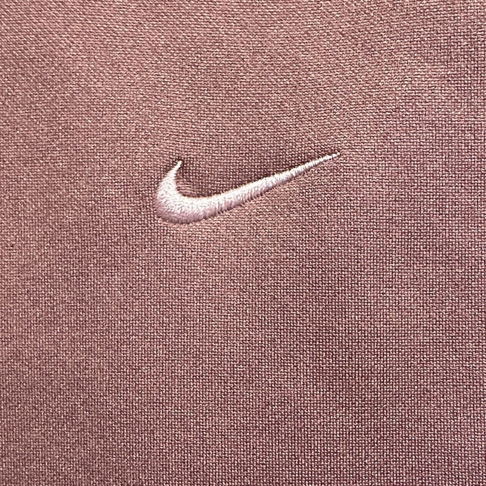 Nike Women’s Maroon Hoodie Sweater - Picture 5 of 8